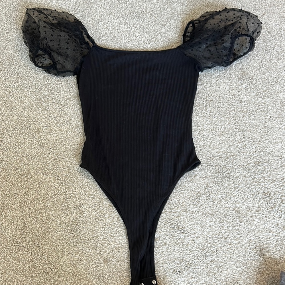 Altard state bodysuit with puff shoulders
